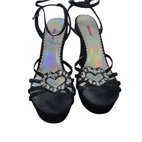 Seventeen Women's Size 7 Black Satin Rhinestone Heart Platform Sandals - Picture 3 of 7